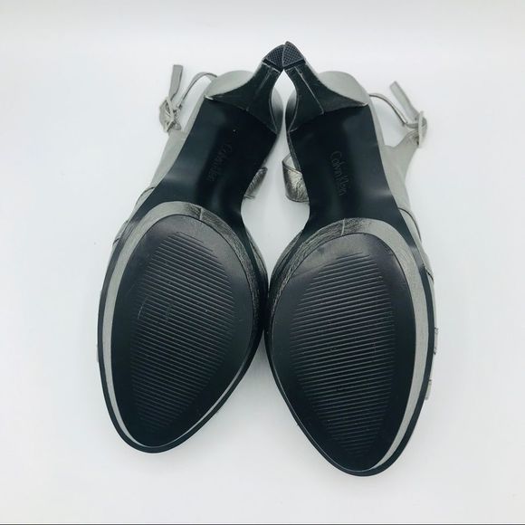 NEW CALVIN KLEIN SILVER LEATHER SLINGBACKS - Picture 9 of 10